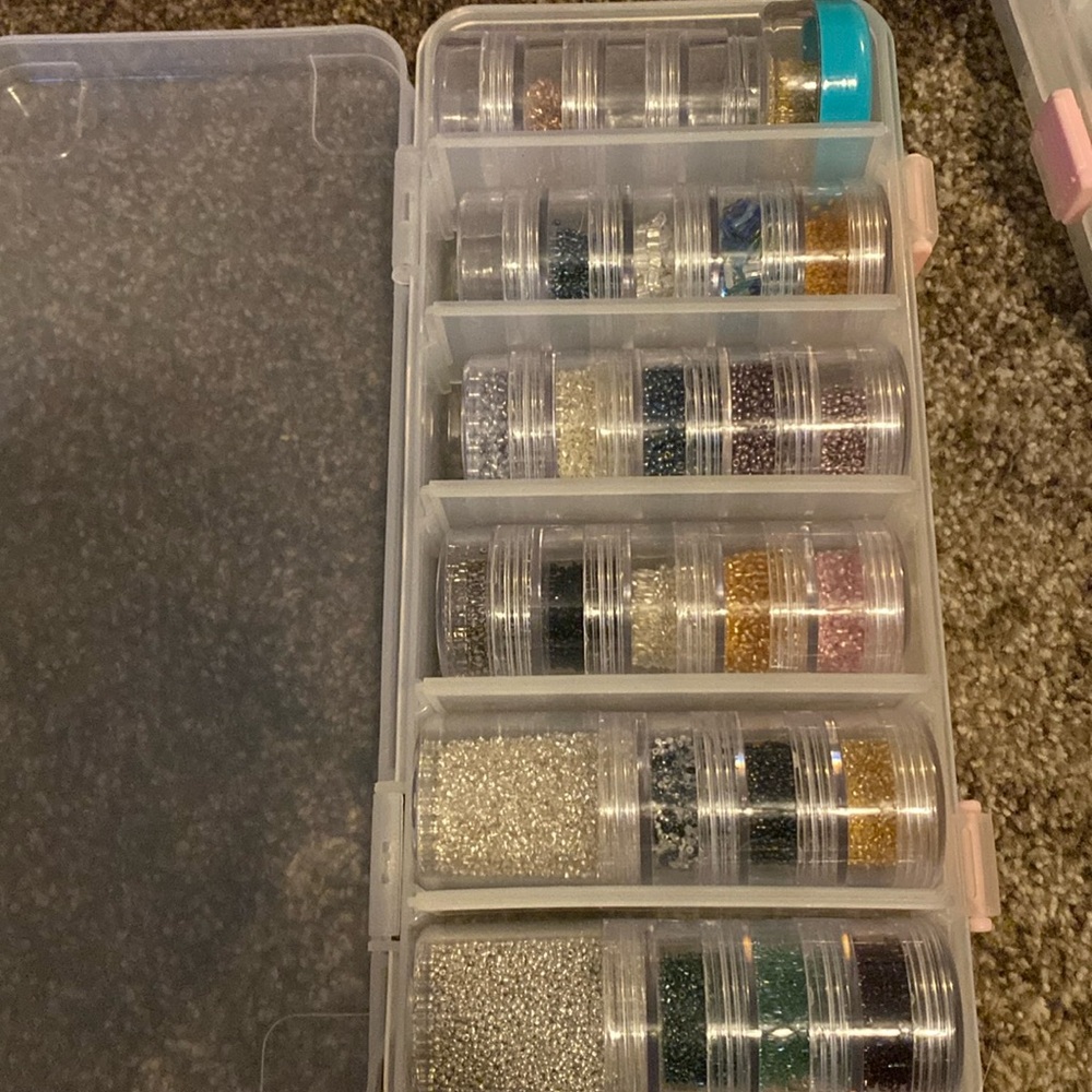 #2 MI Seedbeads